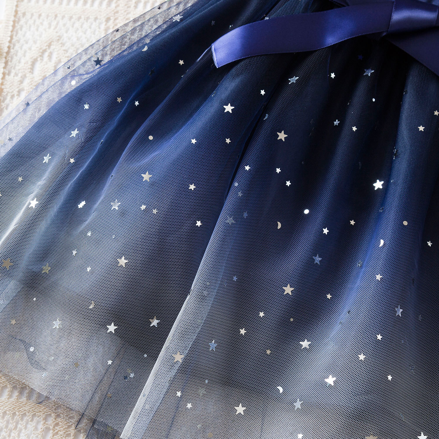 Hello Kitty Girls Sequin Tutu  - مراجعة Baby Tutu Skirt وسعره