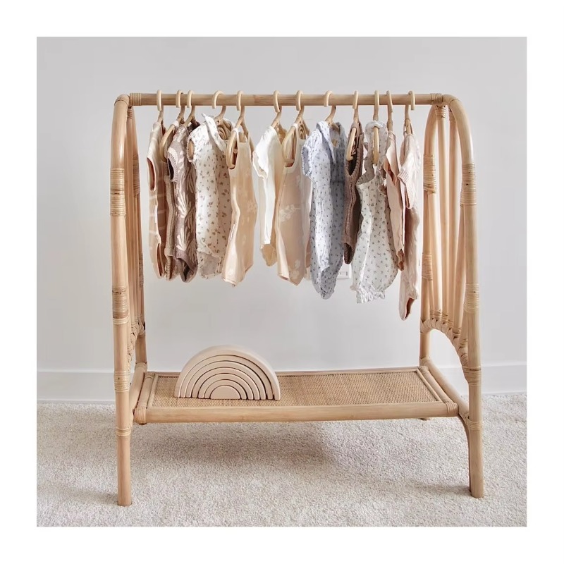 Decorative small hangers, hand - مراجعة Baby Clothing Rail وسعره