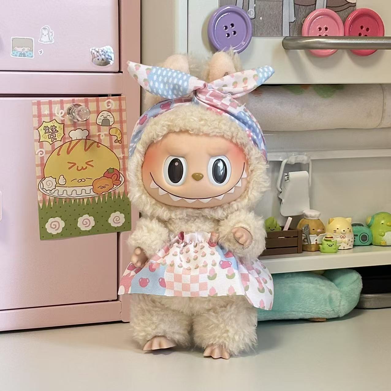 First and Second Generation La - مراجعة Baby Clothing وسعره